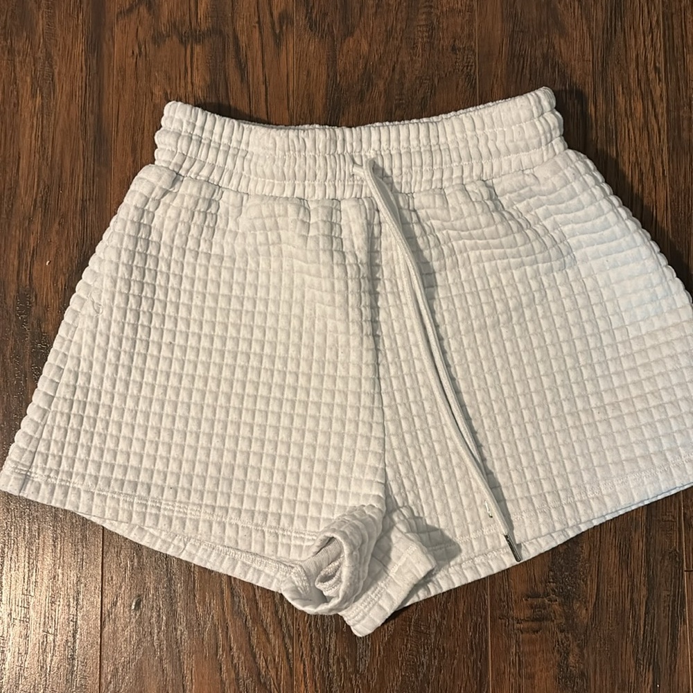 PRINCESS POLLY Arabella White Shorts US size 2